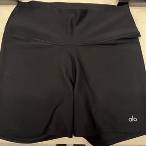 ALO Yoga Black Women's Shorts